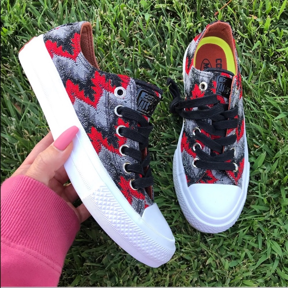 NEW 🤩 CONVERSE X MISSONI ALLSTAR II LOWTOP SZ 6.5
